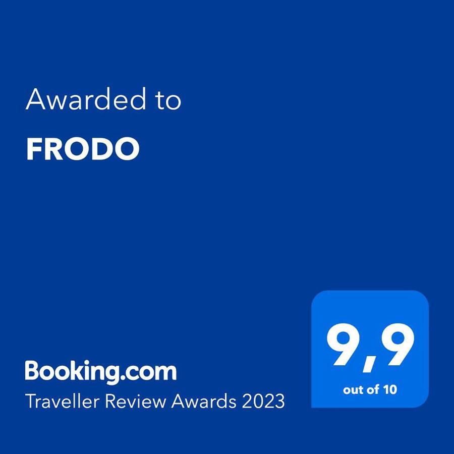 Frodo Hotel Tasjkent Buitenkant foto